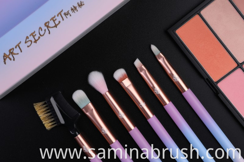 Saw 2010 Makeup Brush Details 03